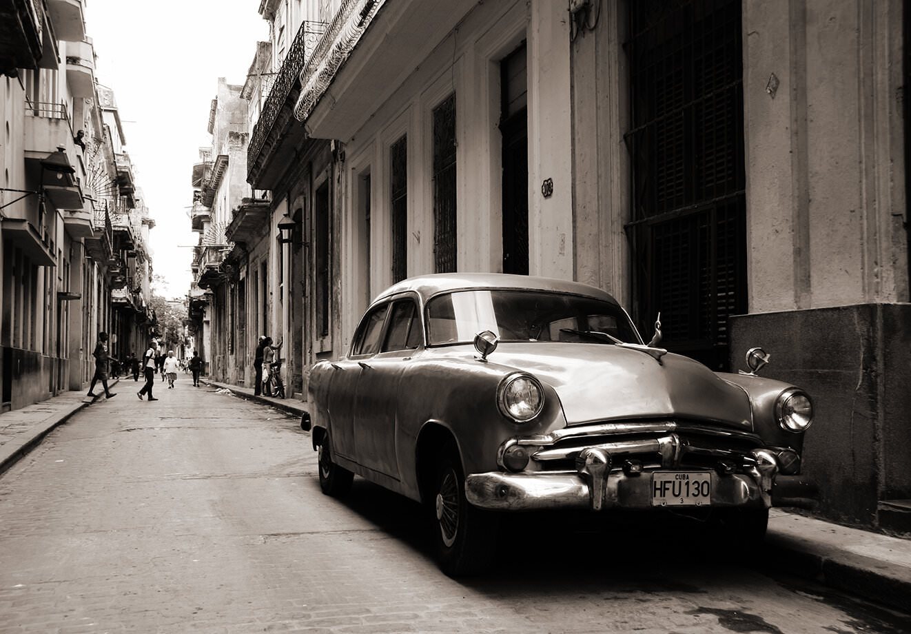 Havana+car+pretty+gritty