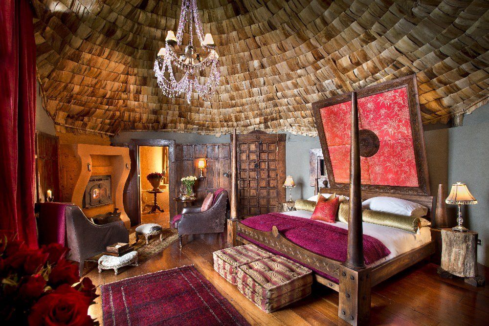 _Suite-interior-andBeyond-Ngorongoro-Crater-Lodge- 2 _Suite-interior-andBeyond-Ngorongoro-Crater-Lodge- 2