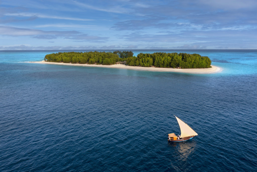 Zanzibar-Mnemba-Island-aerial-dhow _4_