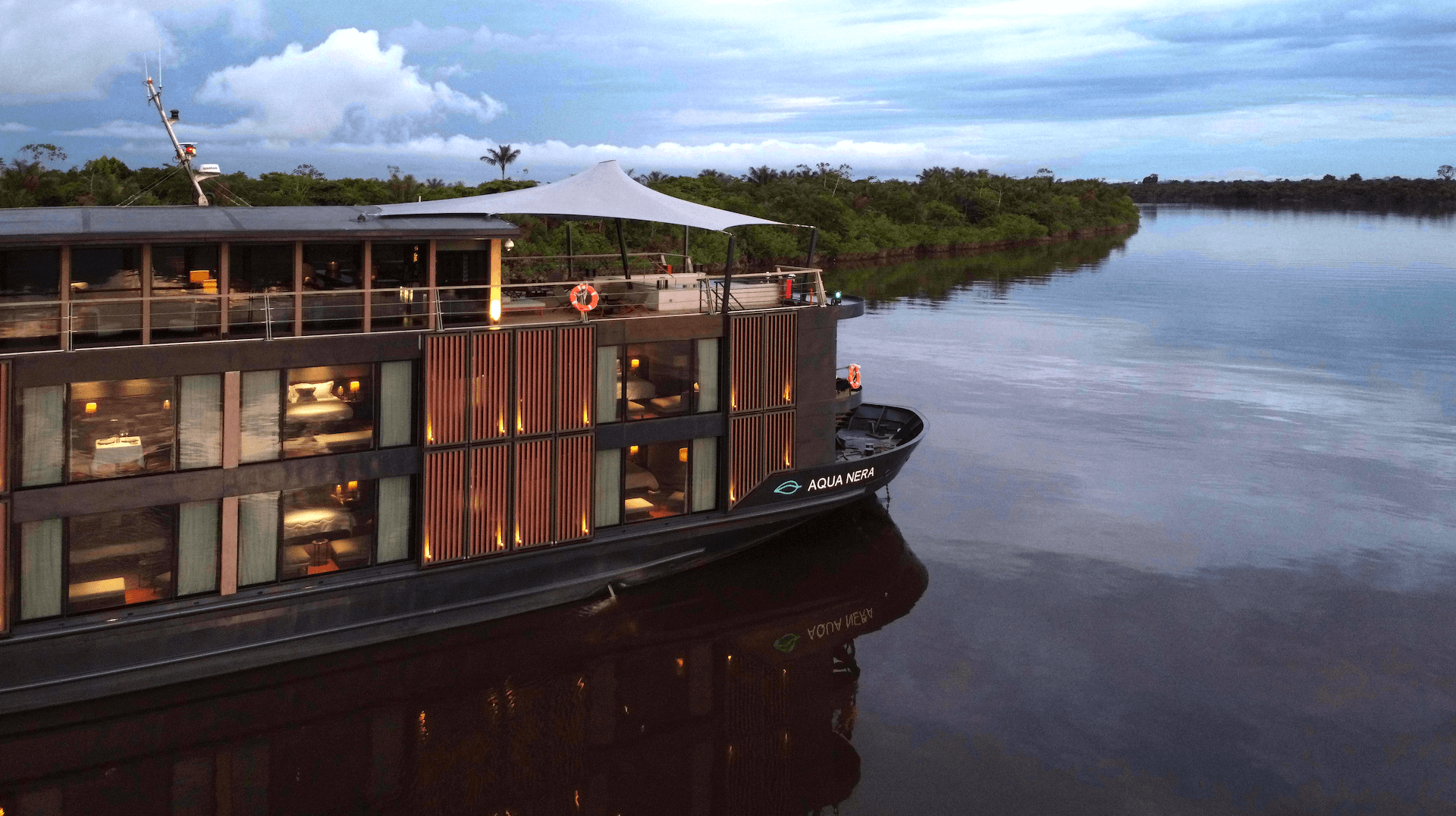 Amazonian Floating Jungle Lodge