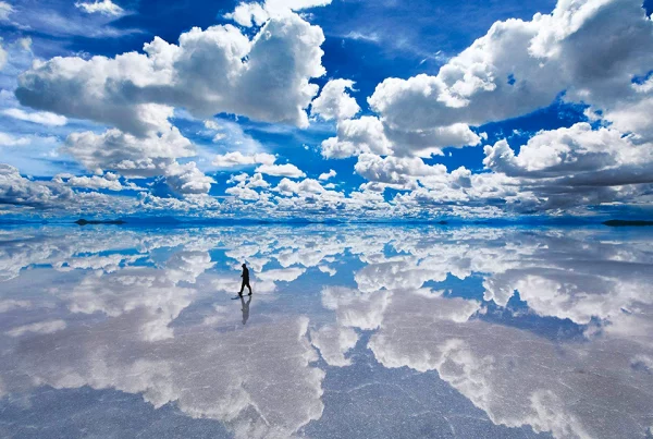 The World’s Largest Natural Mirror