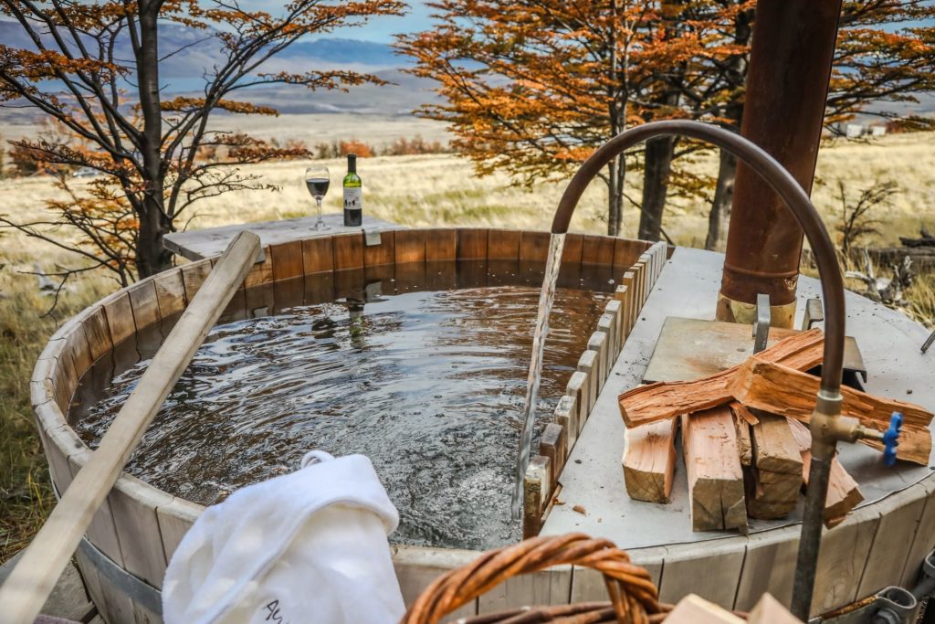 Awasi Patagonia_Hot Tub-min