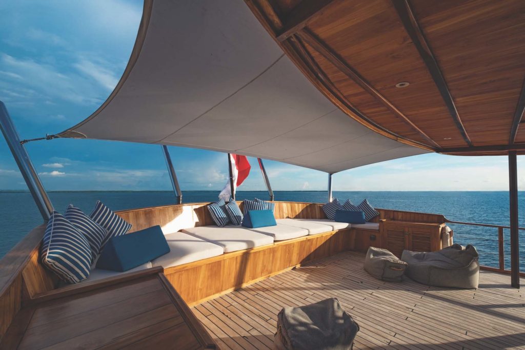 Lounge area at back of the boat- upper deckJPEG