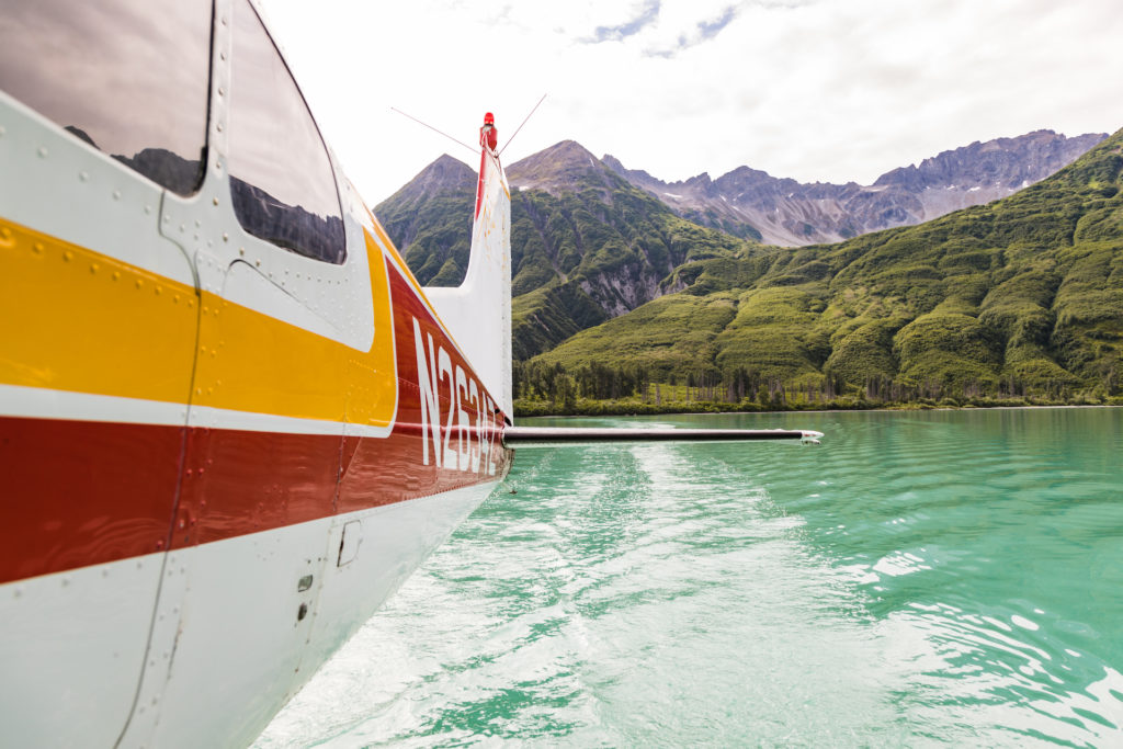 StillpointLodge Floatplane