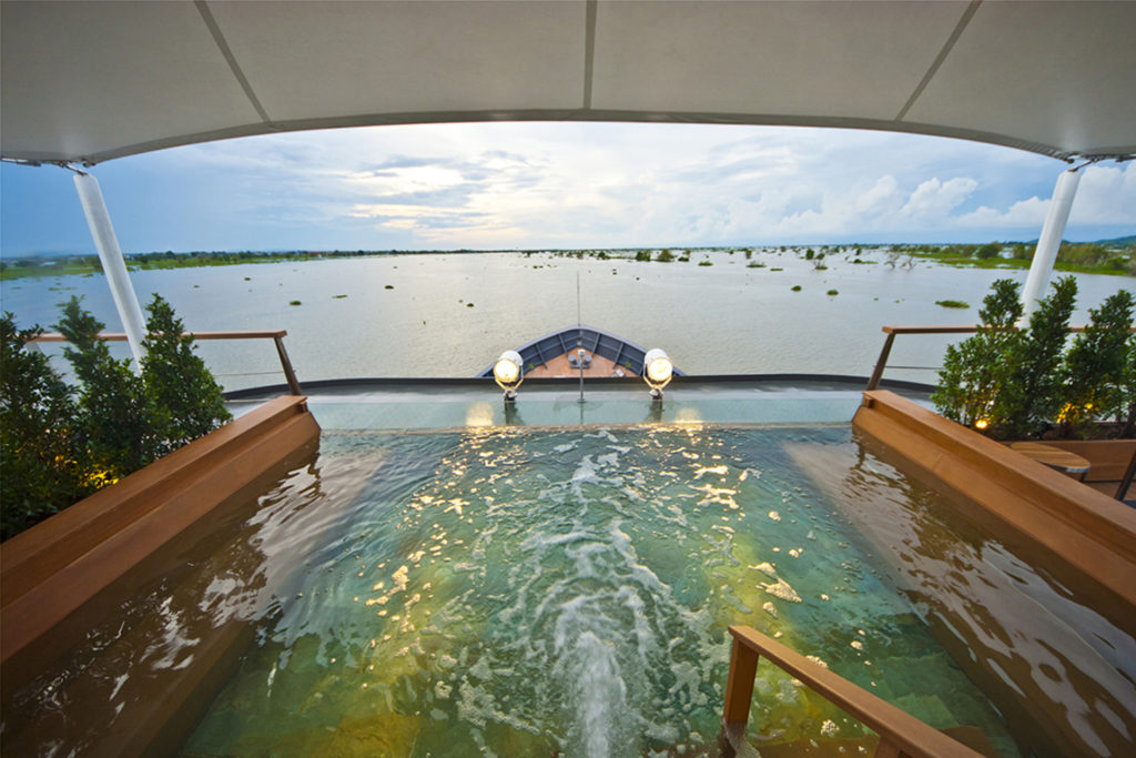 Aqua Mekong - Plunge Pool - 01