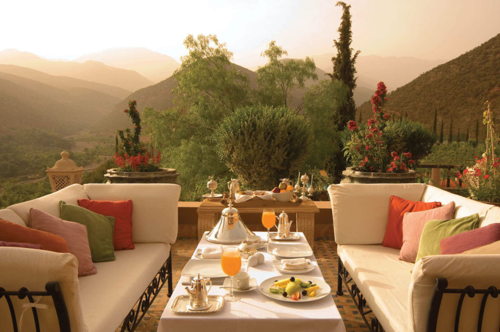 breakfast-in-the-mountains-2